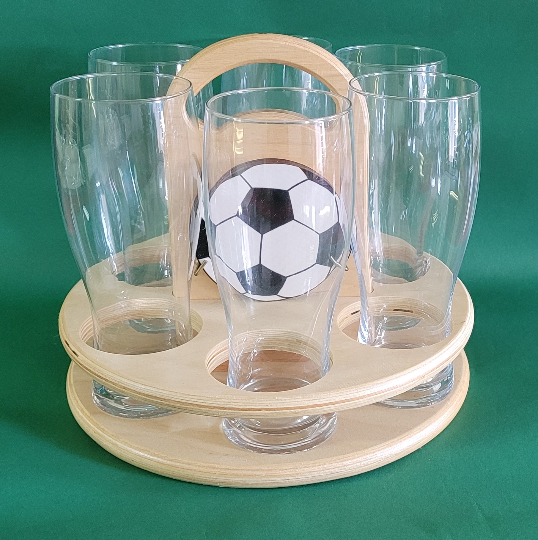 Držiak s podložkami v tvare lopty